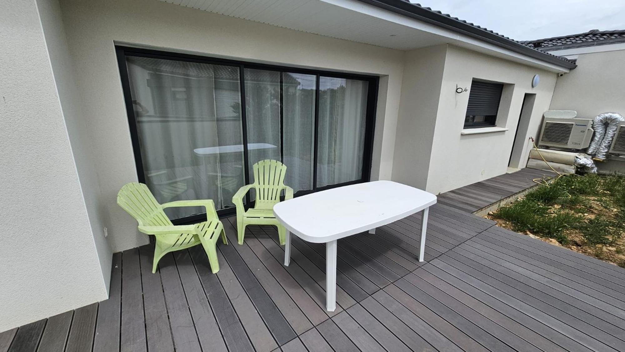 Nesehome, Maison A Proximite Du Futuroscope Montamisé Kültér fotó